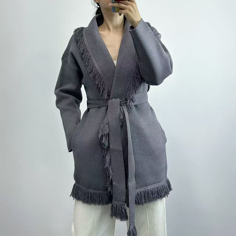Długi wełniany kardigan damski – Wool Coat Peacoat recenzja i cena