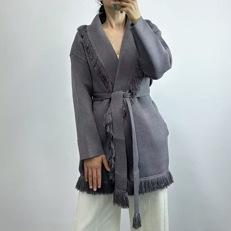 Długi wełniany kardigan damski – Wool Coat Peacoat recenzja i cena