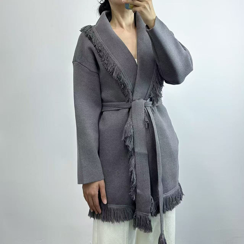 Długi wełniany kardigan damski – Wool Coat Peacoat recenzja i cena